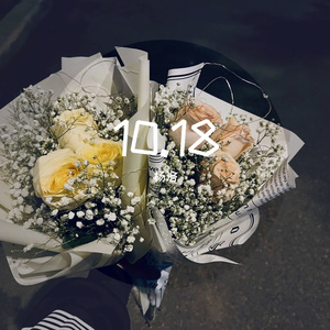 美女脱👙看见大白奶
